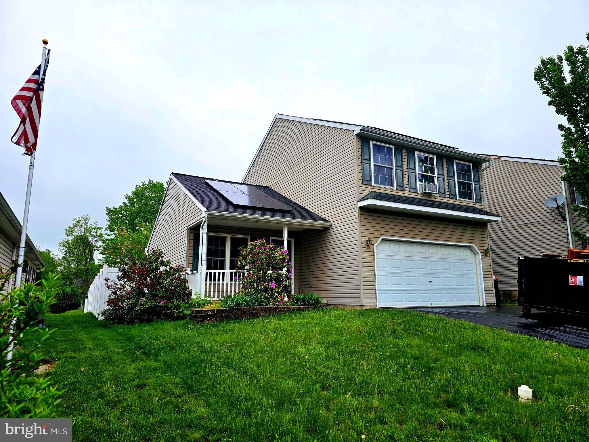 183 TWIN CREEKS DR, Jonestown, PA 17038