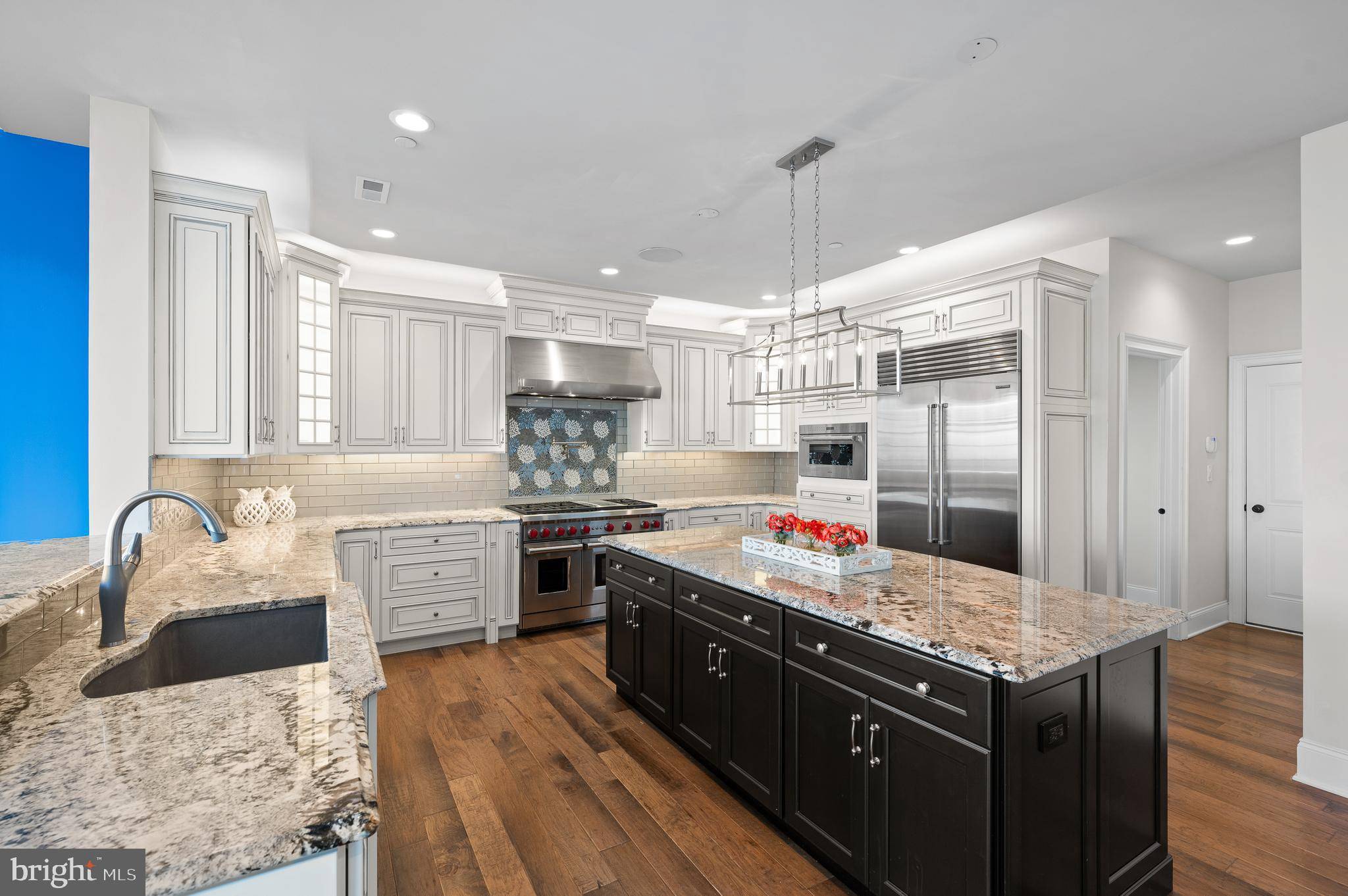 3703 BIDDLE LN, Newtown Square, PA 19073