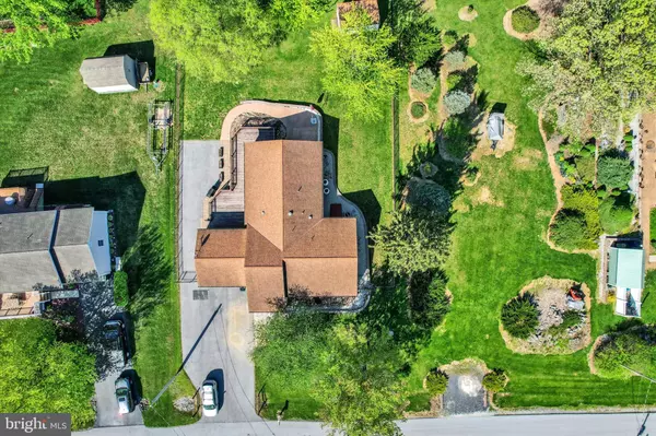 East Berlin, PA 17316,5 HINES DR