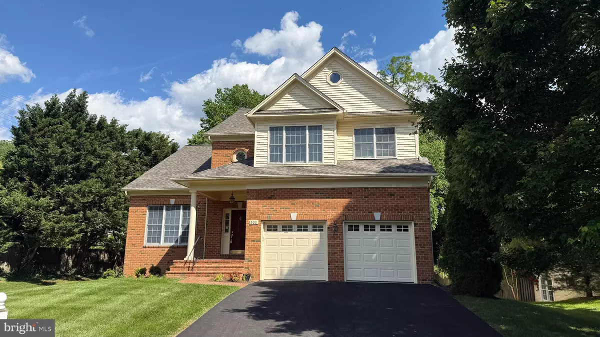 Vienna, VA 22180,500 ROLAND ST SW