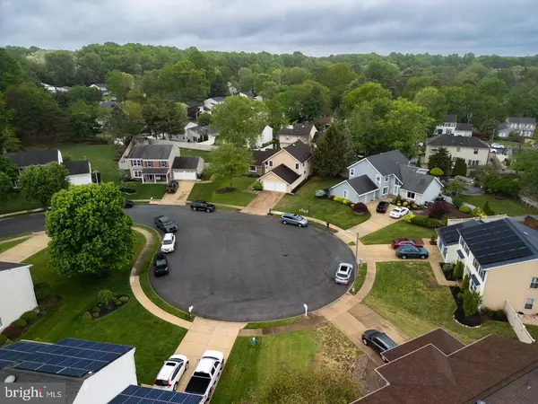 Sewell, NJ 08080,7 KNOLL CT