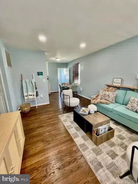 Linthicum Heights, MD 21090,404 CARL AVE