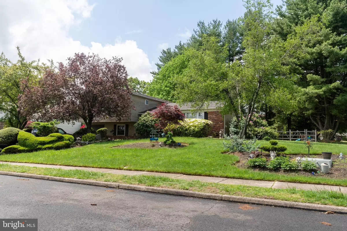 Feasterville Trevose, PA 19053,703 LYNWOOD DR