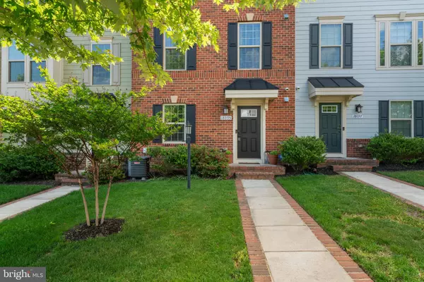 Dumfries, VA 22026,18095 RED MULBERRY RD