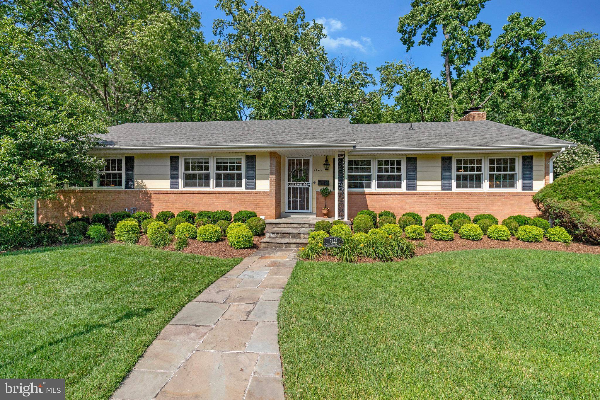 7123 PARK TERRACE DR, Alexandria, VA 22307