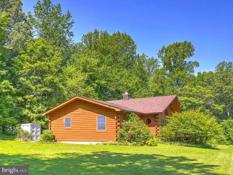 5925 HUNTINGTOWN RD, Huntingtown, MD 20639