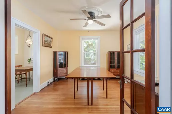 Staunton, VA 24401,1104 N COALTER ST