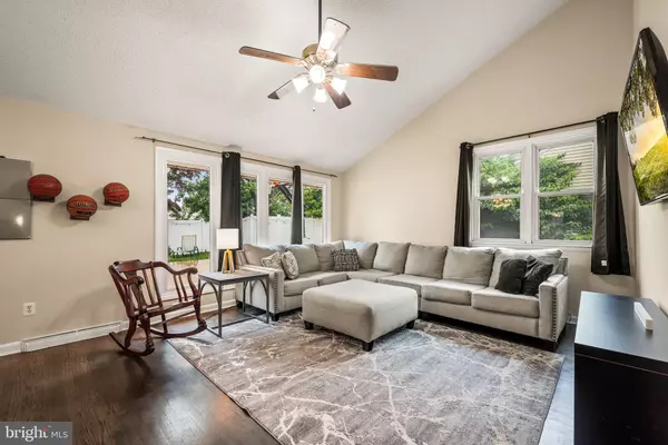 Havertown, PA 19083,1421 BRIERWOOD RD