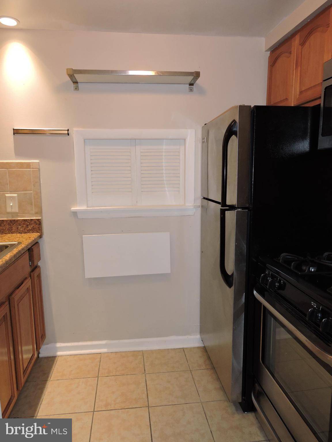 Philadelphia, PA 19106,628 SPRUCE ST #3R