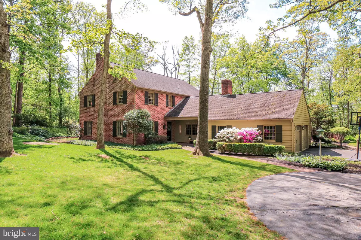 Hanover, PA 17331,30 WOODS LN
