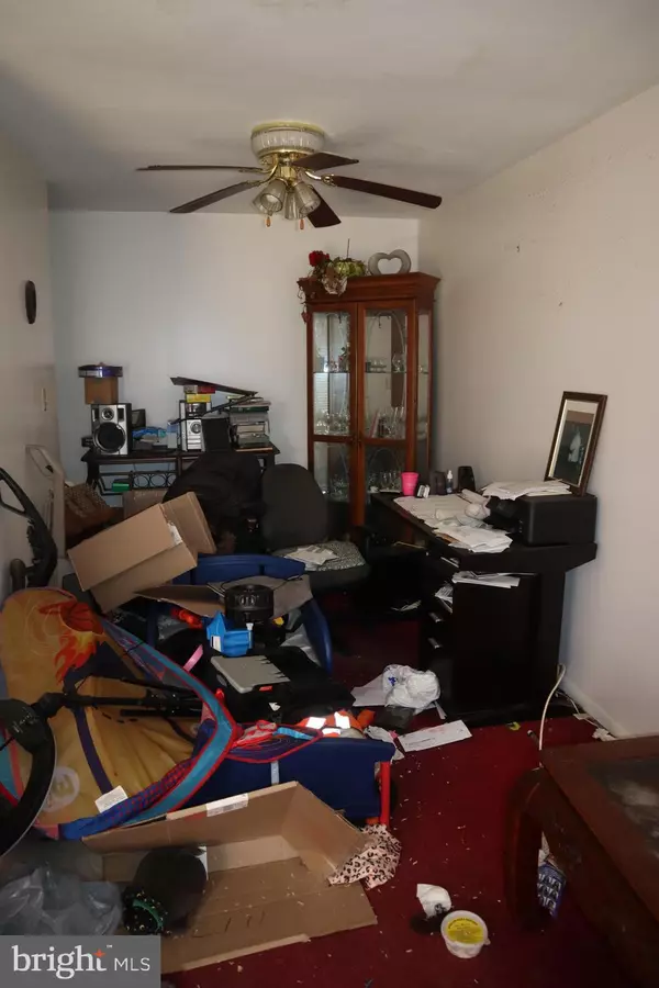 Washington, DC 20032,1260 BARNABY TER SE