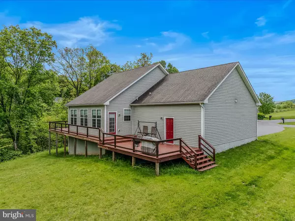 Berkeley Springs, WV 25411,114 WILLIE MAYES CT