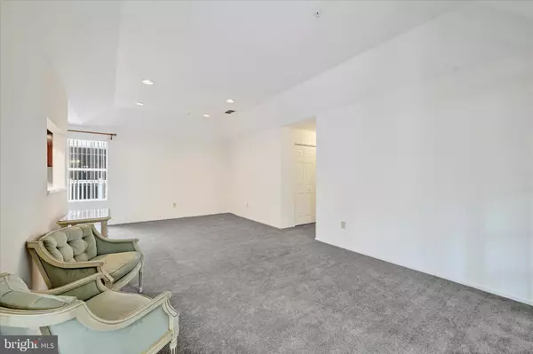 Bel Air, MD 21014,294-H CANTERBURY RD #294-H