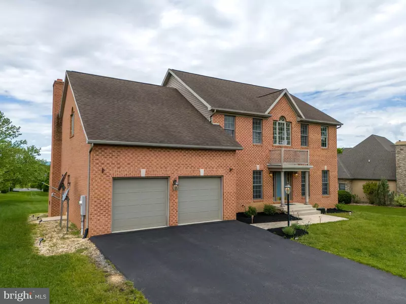 171 CELESTIAL TER, Greencastle, PA 17225
