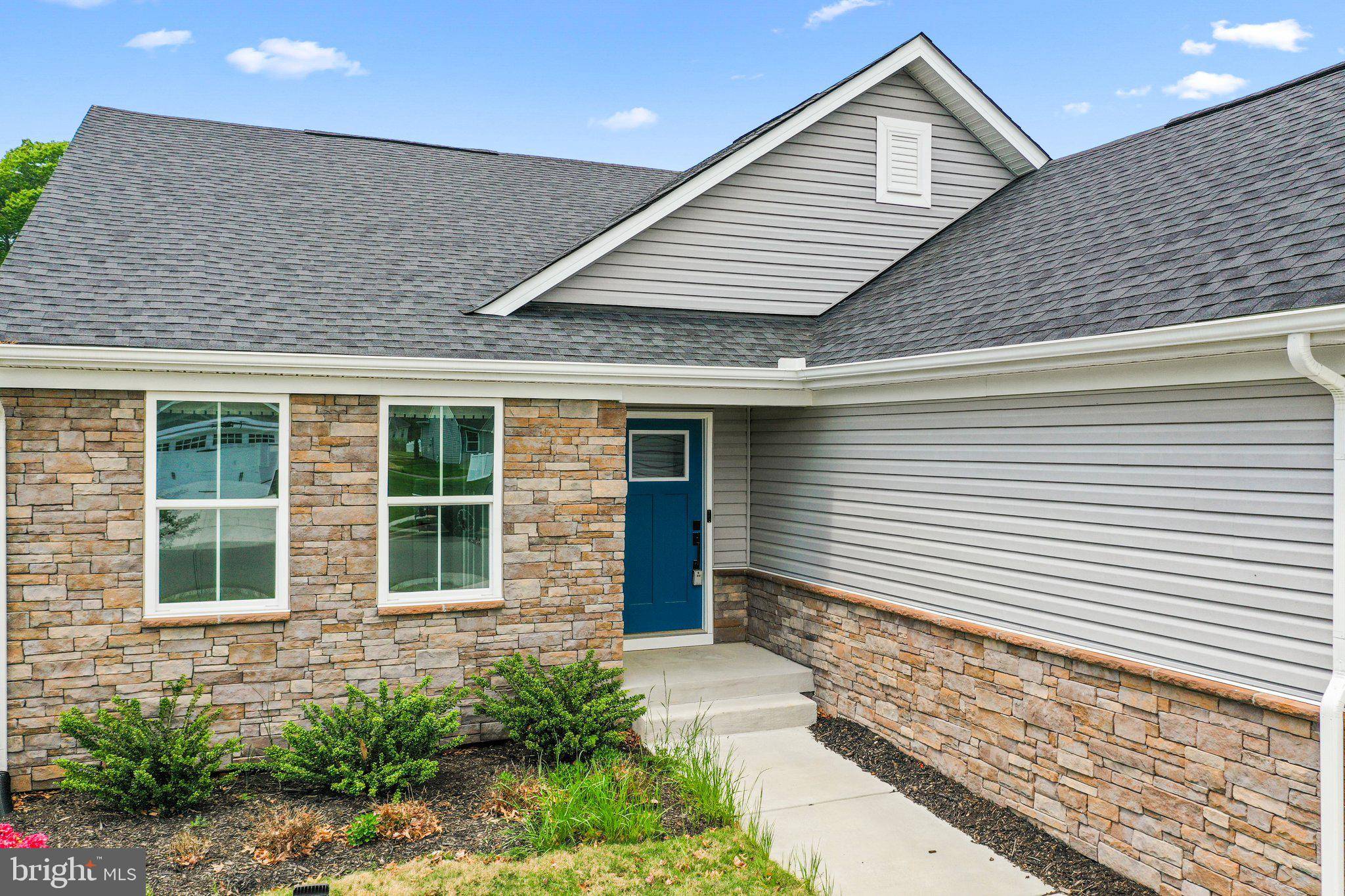 Kilmarnock, VA 22482,71 BRAXTON WAY