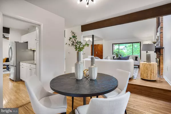 Fairfax, VA 22032,5341 BLACK OAK DR