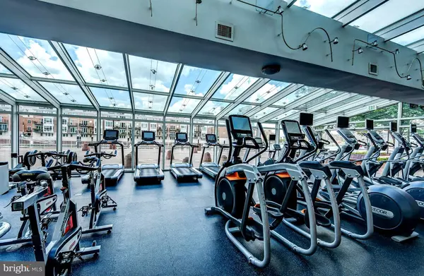 Baltimore, MD 21230,23 PIERSIDE DR #324