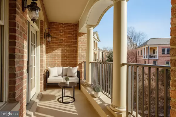 Mclean, VA 22102,1781 CHAIN BRIDGE RD #307