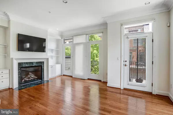 North Bethesda, MD 20852,5215 SYMPHONY FOREST LN