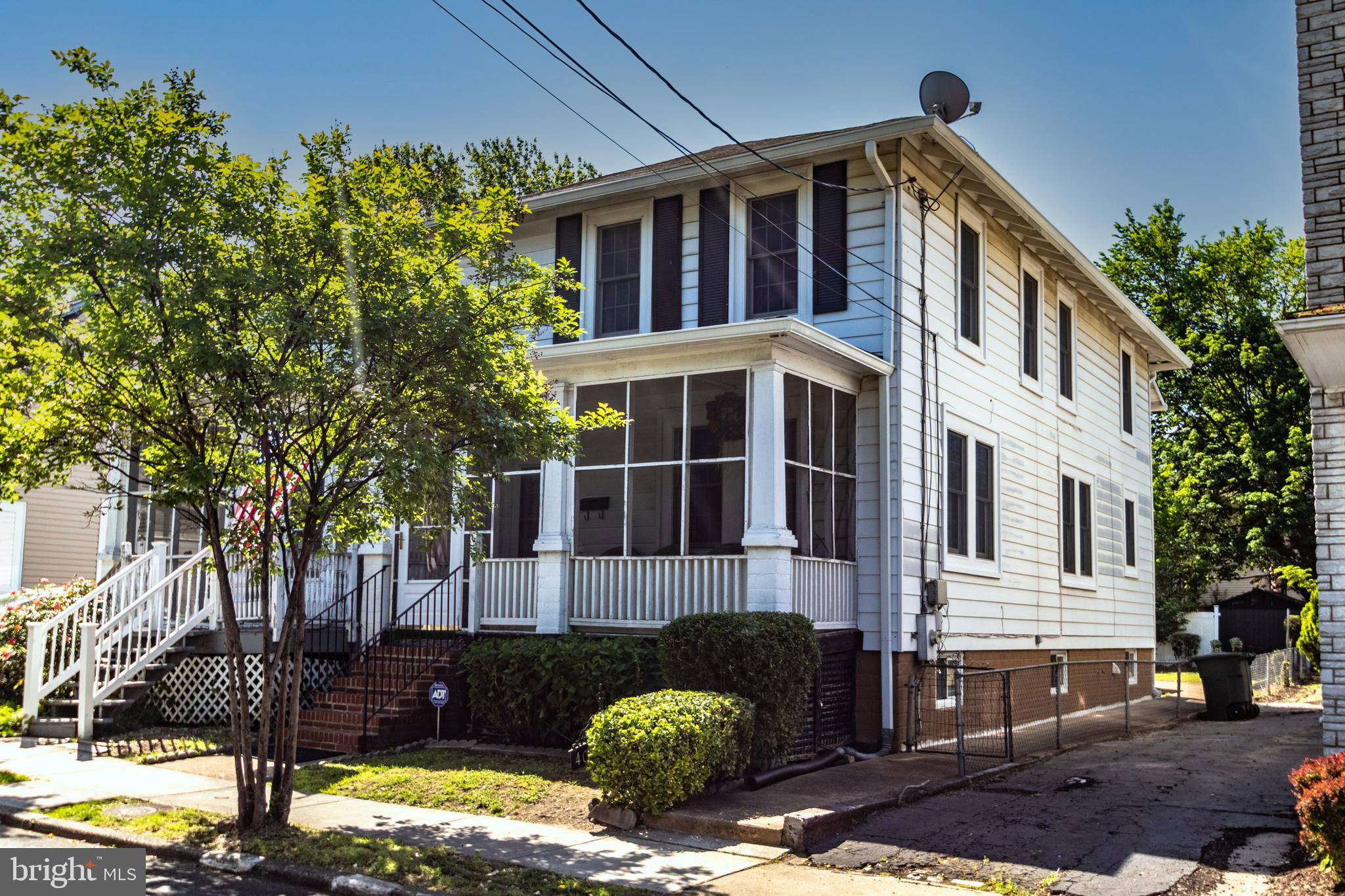 Alexandria, VA 22301,403 HUME AVE