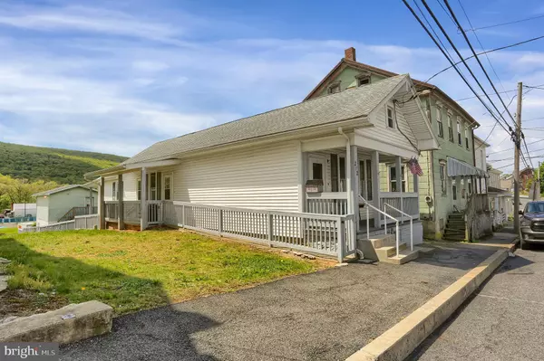 Williamstown, PA 17098,212 W MARKET ST