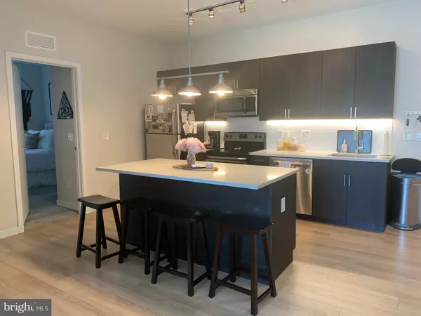 18 W GIRARD AVE #401, Philadelphia, PA 19123