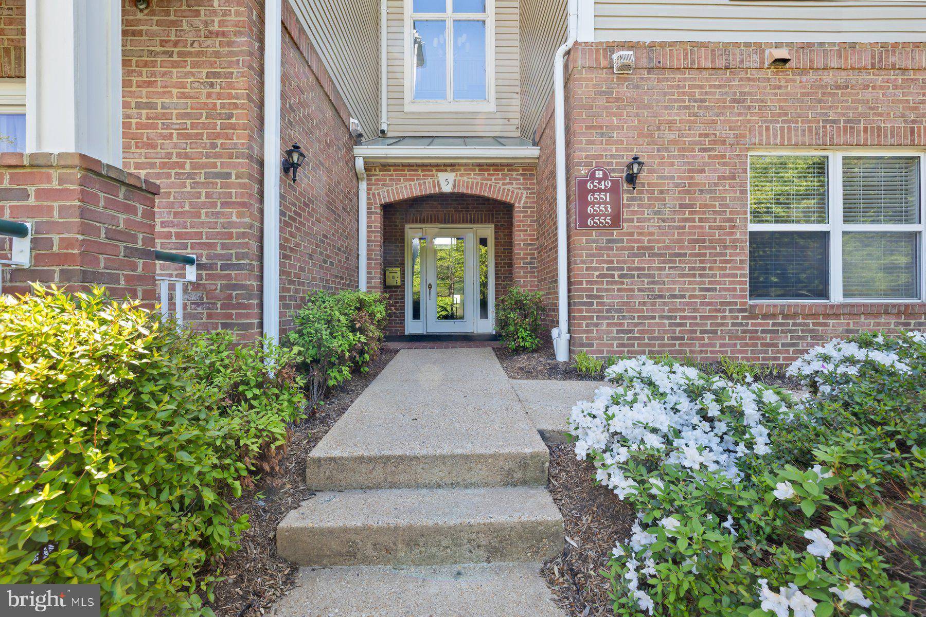 6551 GRANGE LN #202, Alexandria, VA 22315