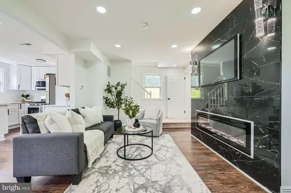 Lutherville Timonium, MD 21093,114 GREENRIDGE RD