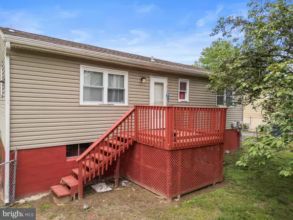 Smyrna, DE 19977,417 PAUL DR