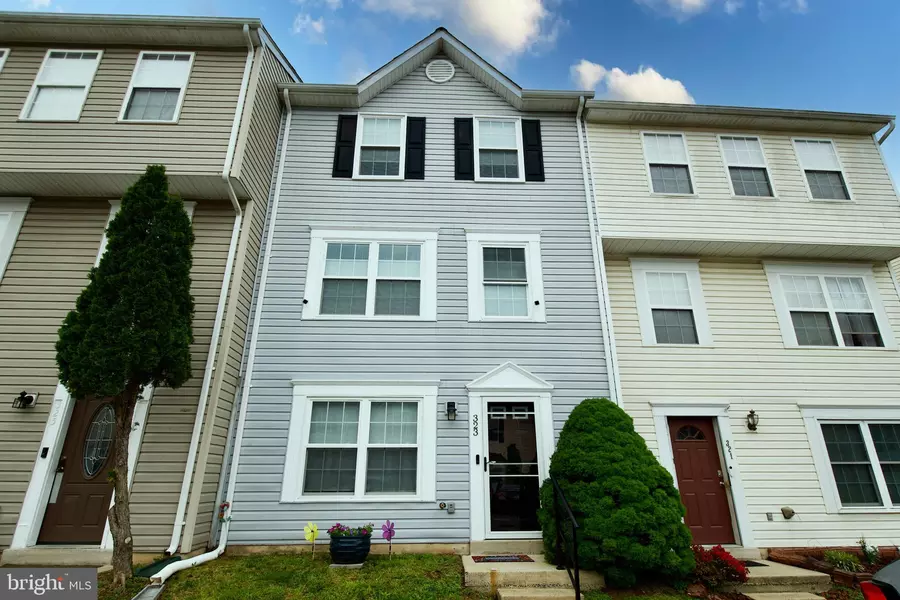 323 MOSEBY CT, Manassas Park, VA 20111