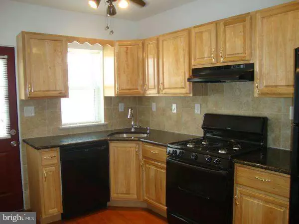 Philadelphia, PA 19145,2216 S COLORADO ST