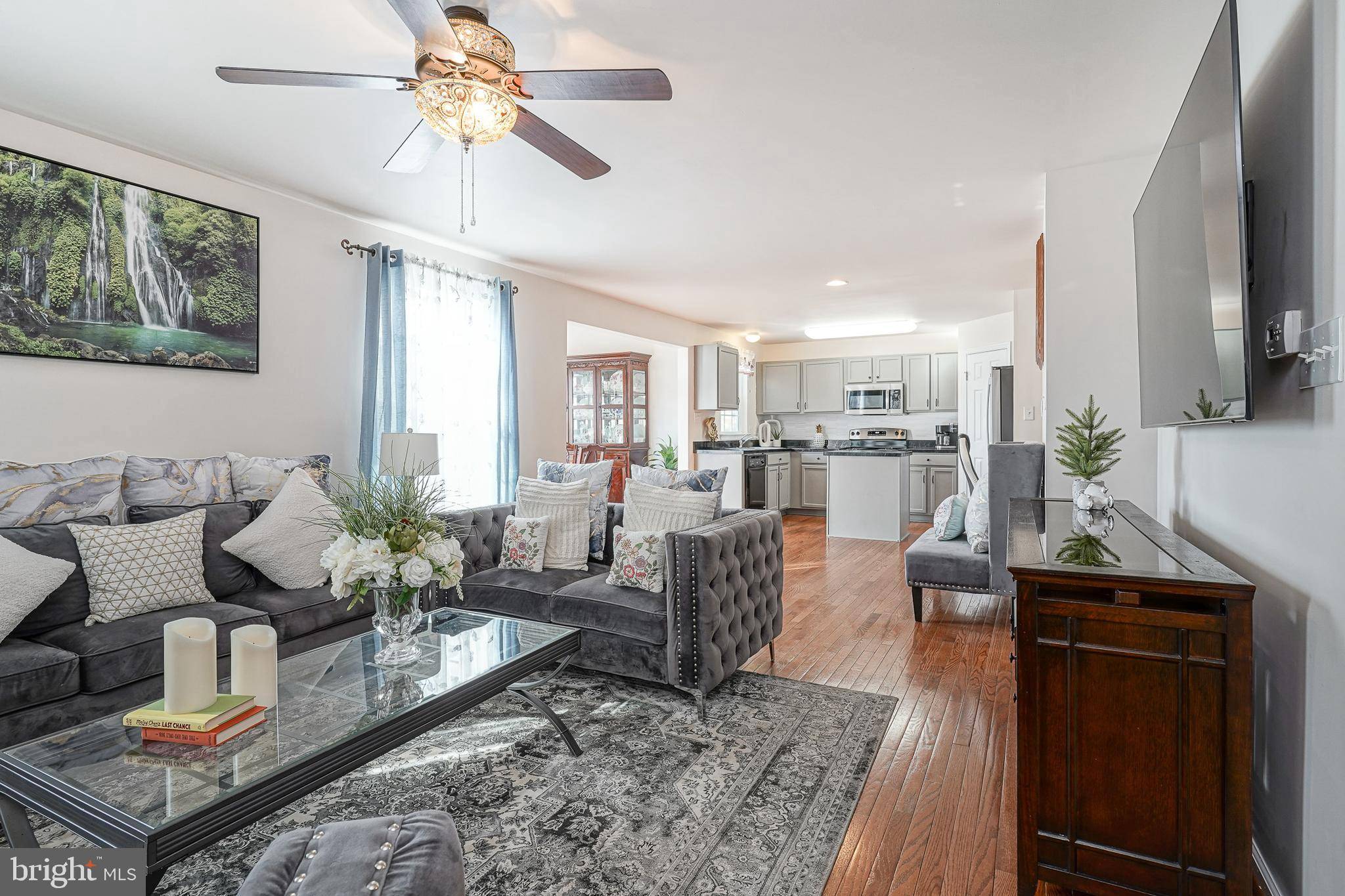 Mays Landing, NJ 08330,16 RUE CHAGALL