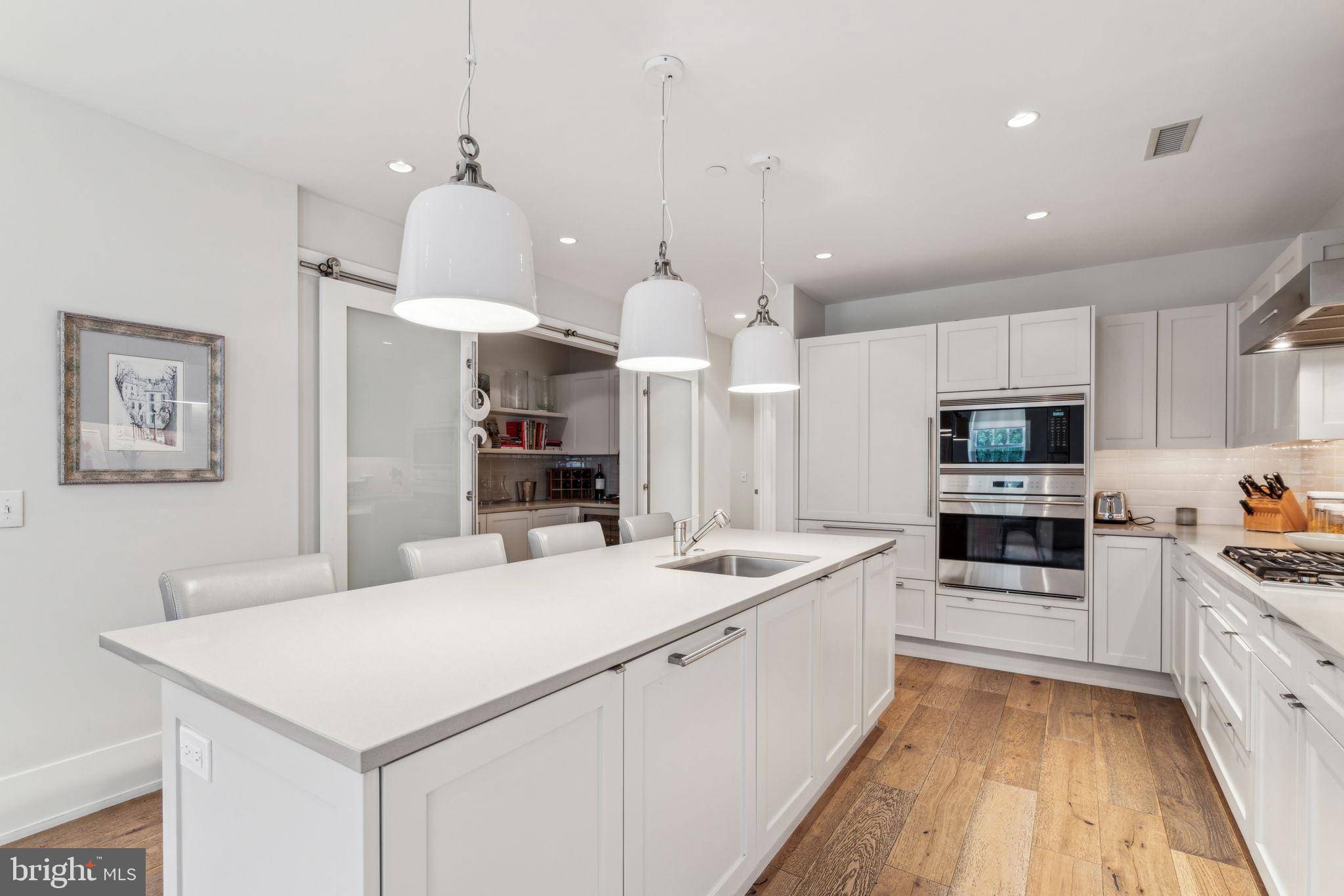 Philadelphia, PA 19103,1805 WALNUT ST #4B