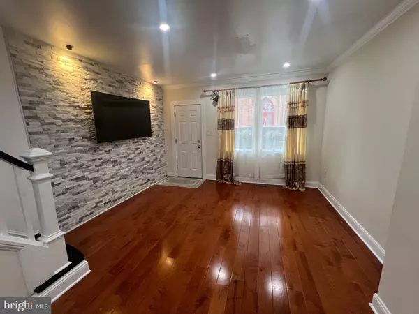 Philadelphia, PA 19145,1645 S MARSTON ST