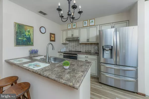 West Deptford, NJ 08051,127 ASHTON CT