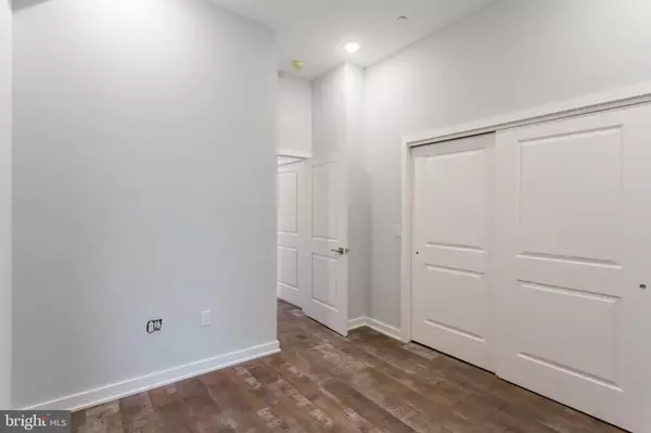 Philadelphia, PA 19146,1318 S BROAD ST #2F