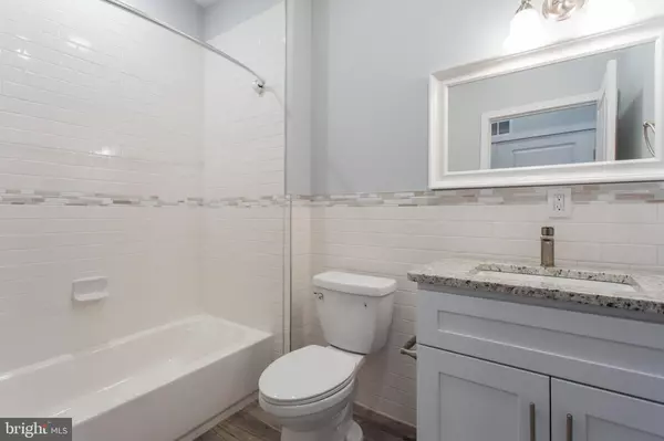 Philadelphia, PA 19146,1318 S BROAD ST #2F