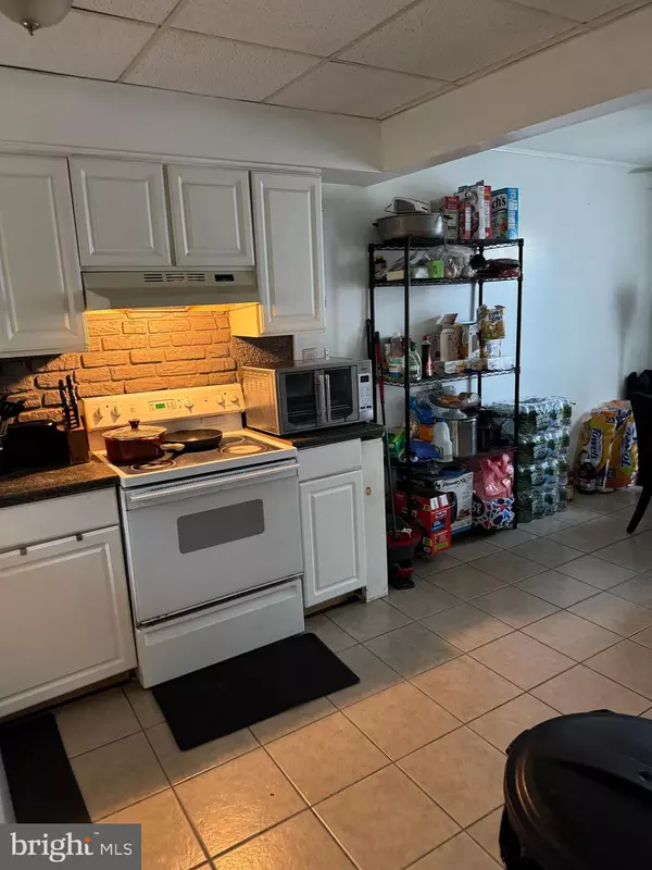 Sicklerville, NJ 08081,36 EDINSHIRE RD