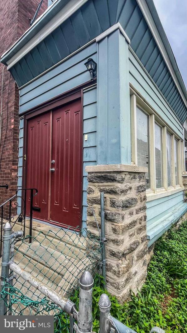 Philadelphia, PA 19141,929 LINDLEY AVE