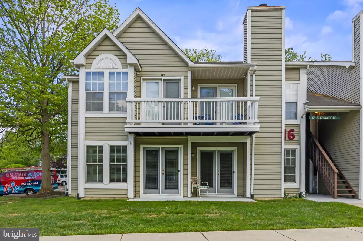 Sicklerville, NJ 08081,175 KENWOOD DR