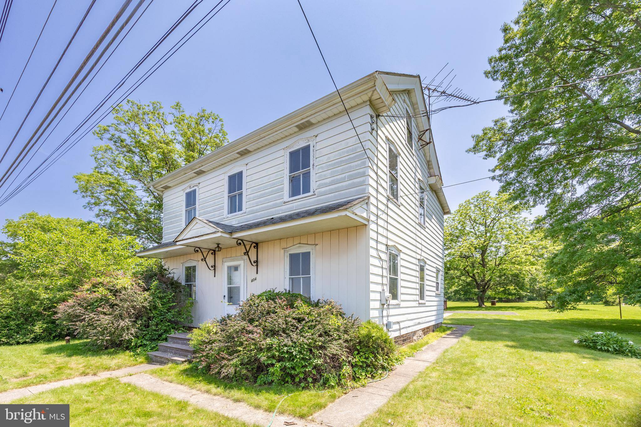 Telford, PA 18969,404 E RELIANCE RD