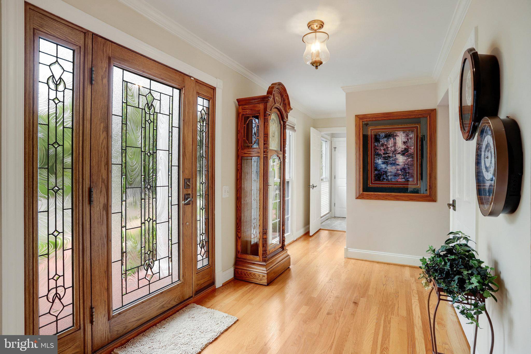 Alexandria, VA 22304,4004 FEATHERSTONE PL