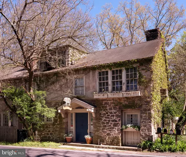 2590 RIVER RD, New Hope, PA 18938