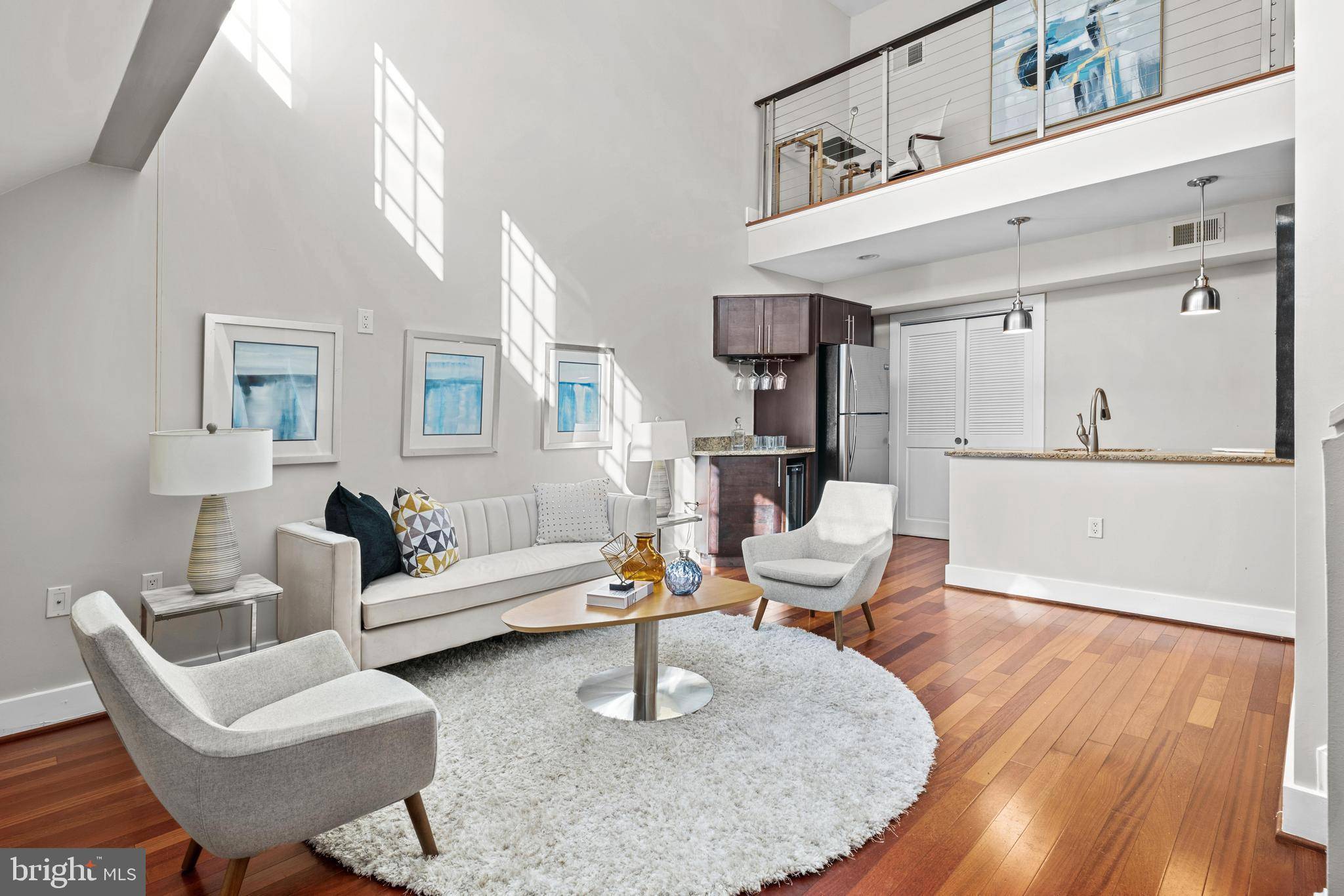 5233 CONNECTICUT AVE NW #301., Washington, DC 20015