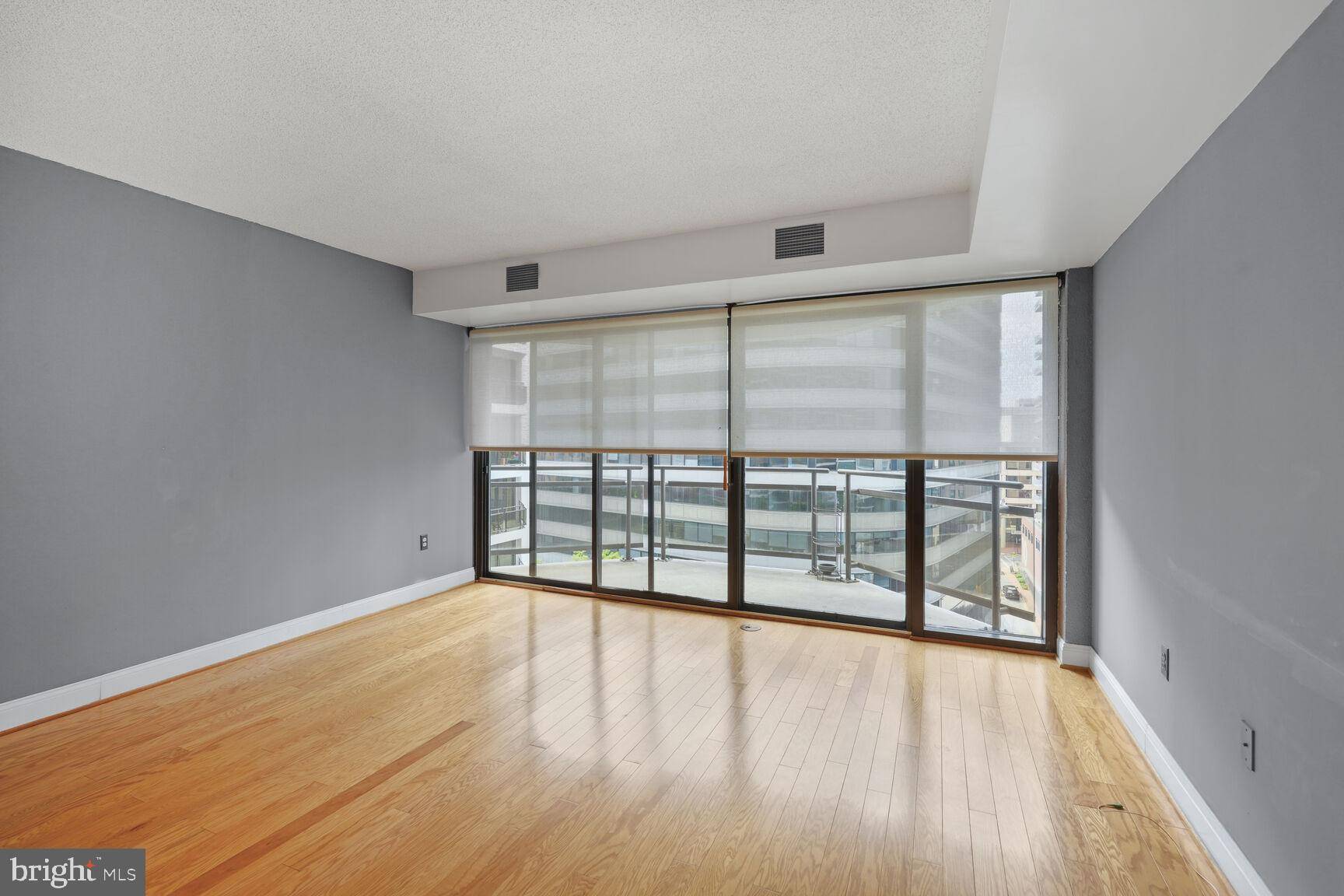Arlington, VA 22209,1530 KEY BLVD #923