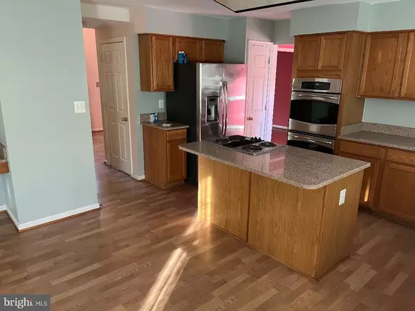 Woodbridge, VA 22191,17012 CASS BROOK LN