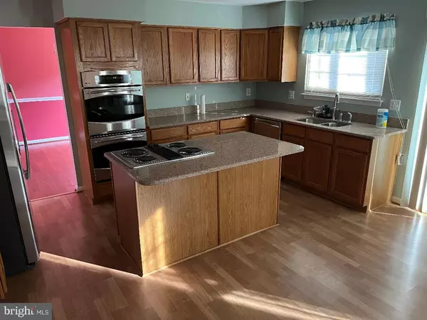 Woodbridge, VA 22191,17012 CASS BROOK LN