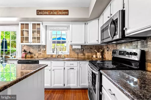 Doylestown, PA 18902,3970 SHERWOOD LN