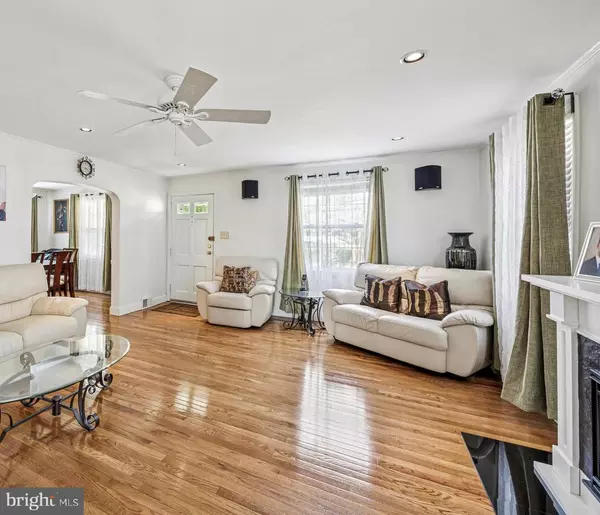 Springfield, PA 19064,306 E SPRINGFIELD RD