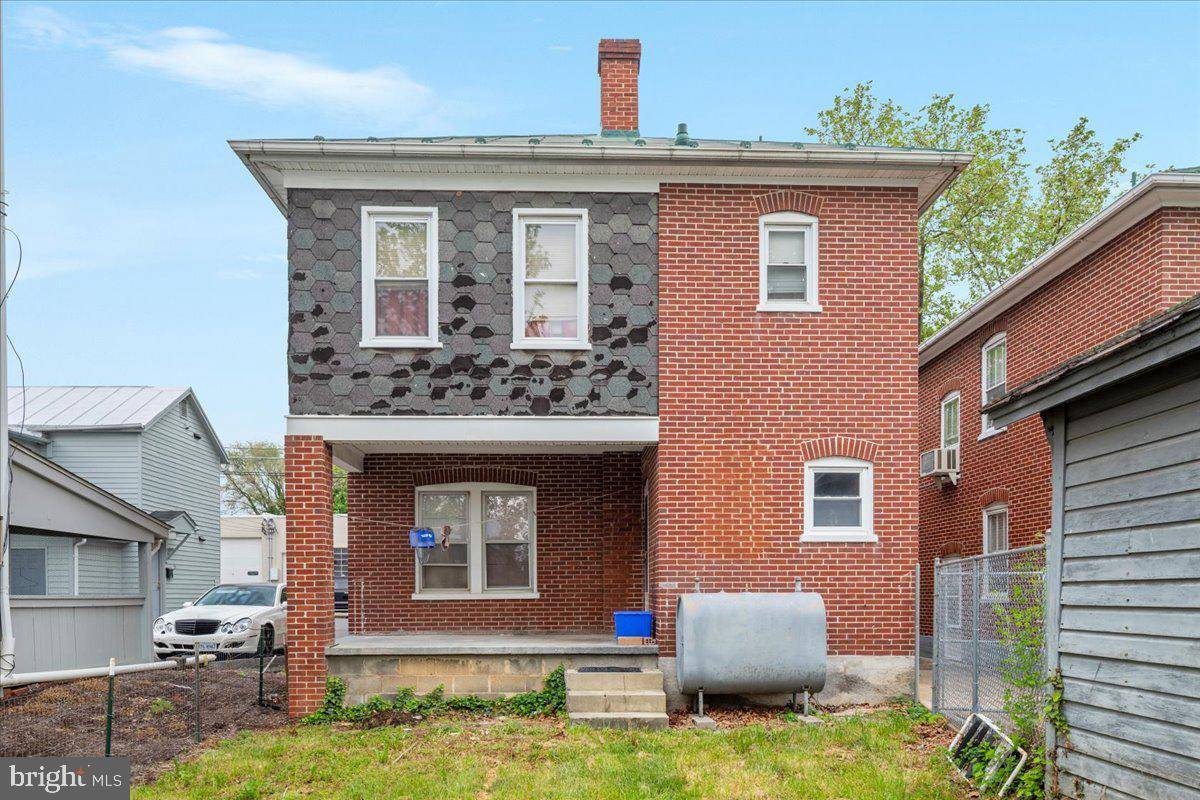Winchester, VA 22601,21 W PALL MALL ST